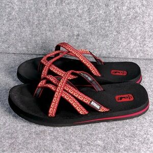Teva Olowahu Lynx Red Flip Flops Women’s 9 Strappy Foam Cushion Summer Sandals